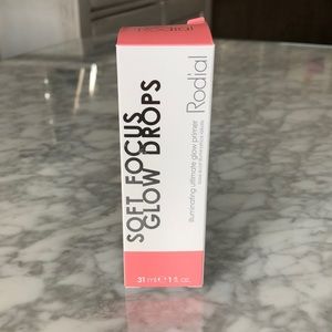 Rodial Soft Focus Glow Drops